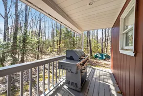 Charming Home Near Lake Winnipesaukee Beach Access - Image 4