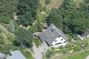 House with barbeque & garden - Image 4