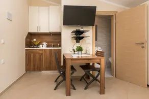 Studio with garden & barbeque - Image 4