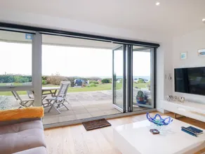 Voll ausgestattetes wunderschönes Landhaus mit Garten | Strandblick | Strand in der Nähe - Image 2