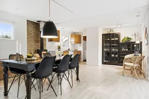 Fully equipped wonderful house with terrace & BBQ - Image 5