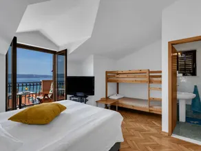 Atractiva habitación privada con jardín, barbacoa y terraza | En la playa | Admite perro - Image 5