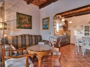 House with garden, barbecue & private pool - Image 4