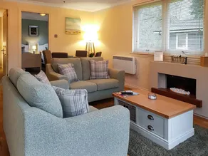 Family-oriented cottage with jacuzzi | Pets allowed - Image 2