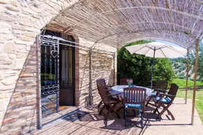 2 bedrooms appartement with shared pool and furnished garden at Ramazzano Le Pulci - Image 3