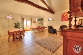 Gite with barbecue, garden & terrace - Image 2
