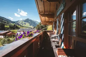Apartamento vacacional apta para familias con barbacoa, jardín y piscina | Vistas a la montaña | Se admiten mascotas - Image 3