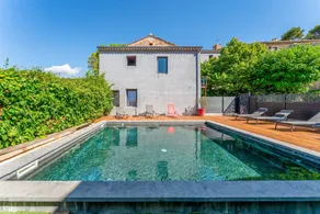 Apartment 'Côté Vigne' with shared pool, private terrace and Wi-Fi - Image 2
