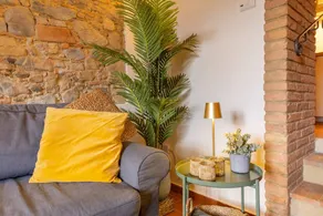 Holiday Home 'Casa Sogno Italiano Tuscany' with Stunning Views, Wi-Fi & AC (5-6 Guests) - Image 4