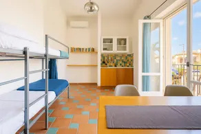 Family-friendly holiday apartment with terrace | Beach nearby | Dogs allowed - Image 3