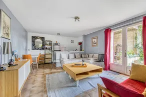 Maison avec jardin, barbecue et terrasse | Vue jardin - Image 2