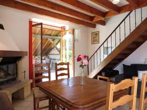 Children-friendly lovely gite with BBQ, garden & terrace | Pets are welcome - Image 2