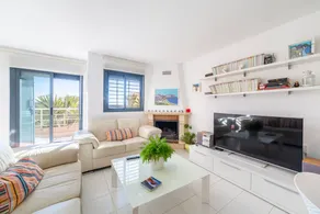 Fully equipped nice holiday home with garden & terrace | Beach view | Good for workation - Image 2