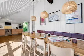 House with jacuzzi, private pool & BBQ - Image 4