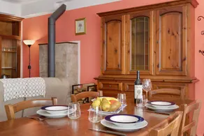Fully equipped holiday home with terrace | Mountain view | Perfect for remote work | Pets allowed - Image 4