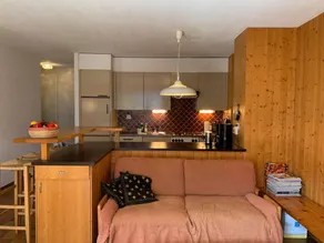 Apartment with terrace - Image 5