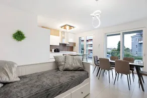 Holiday apartment with garden, pool & terrace | Lake view - Image 3