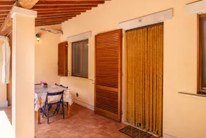 Family-oriented farm with pool, BBQ & garden | Garden view | Dogs allowed - Image 5