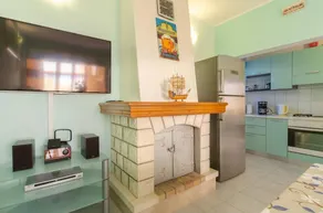 House with private pool, BBQ & garden - Image 2