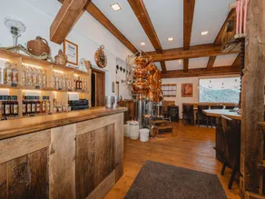 Holiday home with BBQ & garden | Mountain view - Image 3