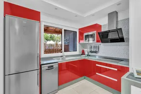 Apartment with pool & garden - Image 3