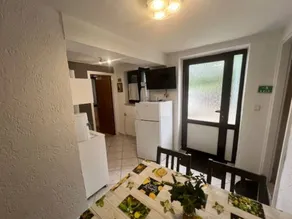 Apartment with barbeque | Garden view - Image 4