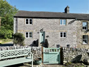 Family-oriented cottage with garden | Dogs allowed - Image 2