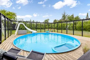 Fully equipped beautiful house with garden, barbecue & jacuzzi | Pets are welcome - Image 2