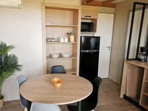 Lovely chalet with terrace & heated pool | Pet-friendly - Image 5