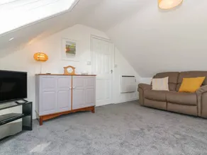 Cottage with garden | Beach view - Image 5