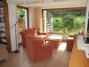 Holiday apartment with terrace & garden - Image 3
