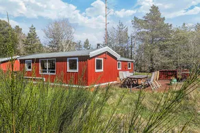 Wonderful house with terrace & garden - Image 2