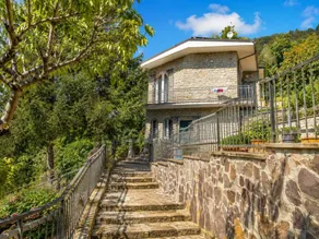 Casa con giardino - Image 2