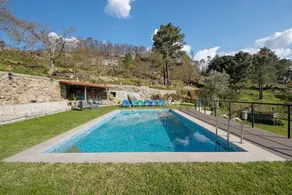 Meraviglioso appartamento adatto alle famiglie con barbecue, terrazza e piscina privata | Vista sul giardino | Perfetto per il lavoro da remoto - Image 2