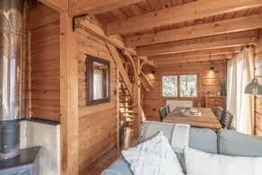 “Cosy Mezzanine Chalet”: Mountain View, Private Terrace & Wi-Fi - Image 3