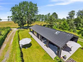 Holiday home with terrace & BBQ | Sea view - Image 4