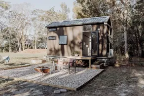 Spectacular Tiny House Loft Near National Parks, Forests and Coast in Queensland, Australia - Image 2