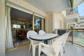 Fully equipped apartment with fast internet, pool & garden | Garden view | Next to the beach | Pets are welcome - Image 5