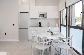 Apartment mit Pool - Image 4
