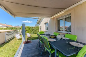Villa with barbecue, terrace & garden | Garden view - Image 2
