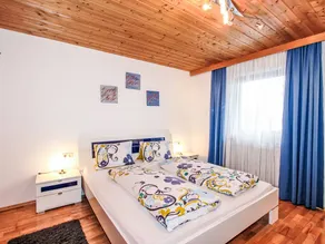 House with barbeque, terrace & garden | Mountain view - Image 4