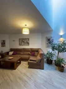 Voll ausgestattetes tolles Ferienhaus mit schnellem Internet, Grill und Terrasse | Stadtblick | Perfekt für die Arbeit von Zuhause - Image 4