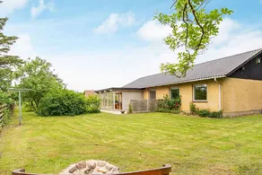 Fully equipped house with garden, terrace & barbeque | Pets allowed - Image 5
