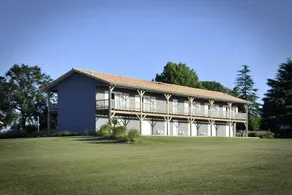 Children-friendly house with terrace, private pool & barbeque | Perfect for remote work - Image 2