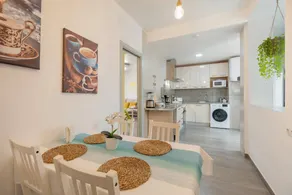Spacious holiday apartment | Suitable for remote work - Image 4