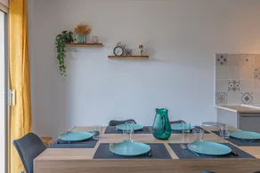 Holiday home with terrace, barbeque & garden - Image 4