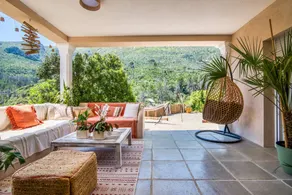 Maison avec jardin, barbecue et terrasse | Vue montagne | Idéale pour le télétravail - Image 2