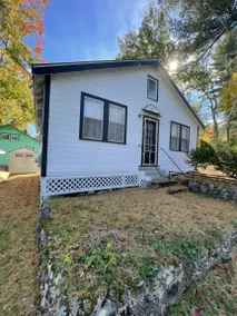 House with barbecue - Image 2