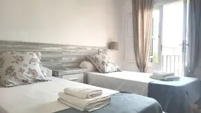 Villa con piscina privata, griglia e terrazza | Vista sul mare | Perfetta per il lavoro da remoto - Image 4