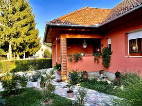 House with garden, barbecue & terrace - Image 5